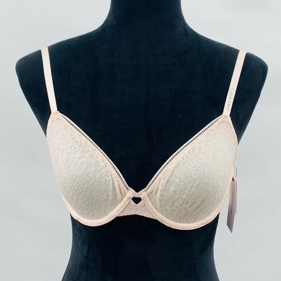 Calvin Klein Pink Lace Bra with Light Blue Thong - Picture 2 of 12